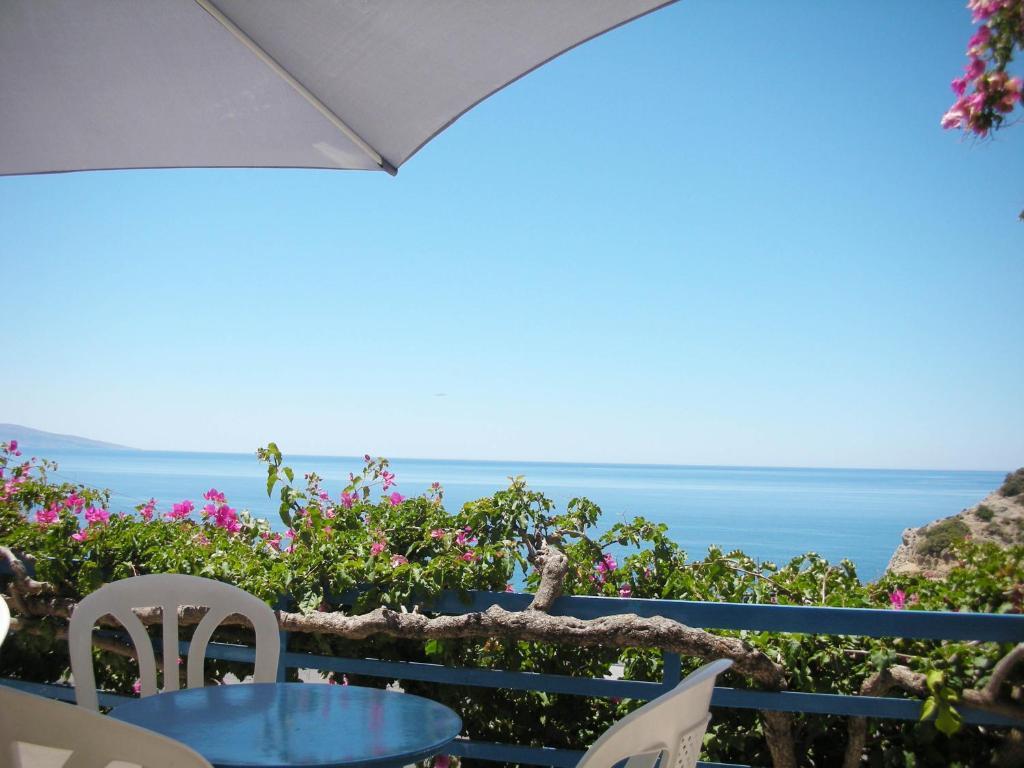 Hotel Hariklia Agia Galini  Exterior photo