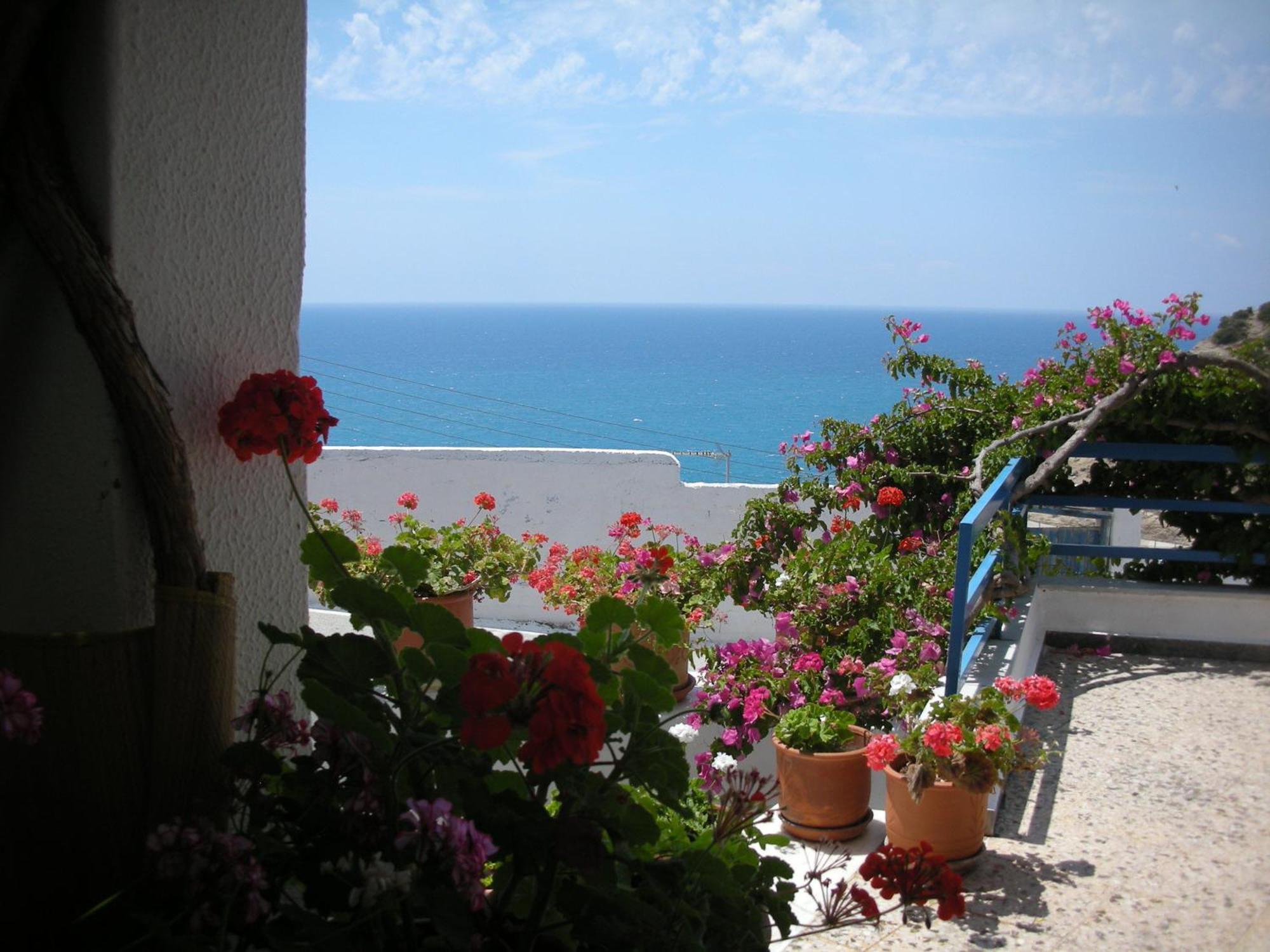 Hotel Hariklia Agia Galini  Exterior photo